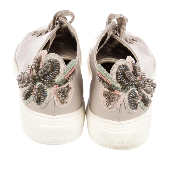 AGL TAN NEUTRAL FLORAL BEADED EMBROIDERY LEATHER SNEAKERS SHOES 7.5 - Picture 1 of 13